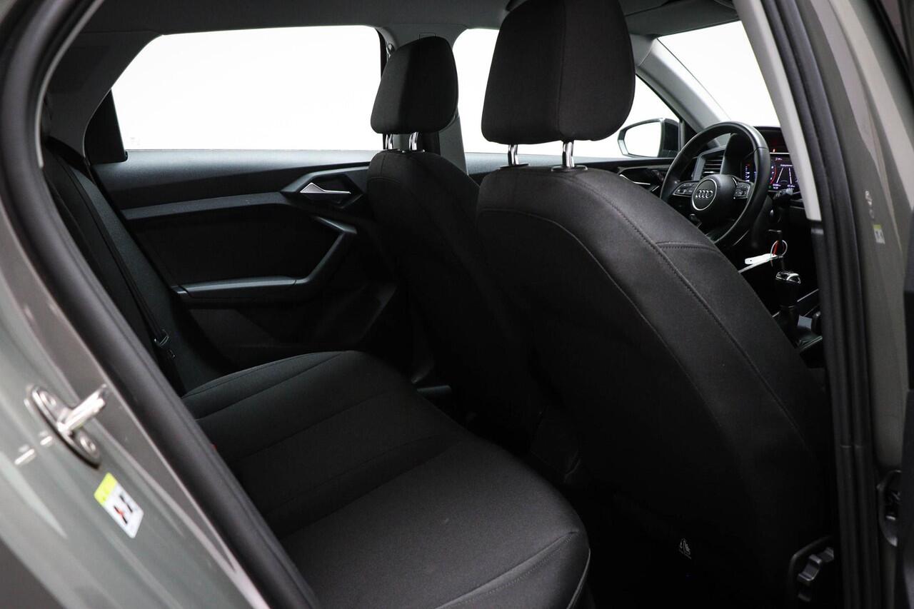 Audi A1 Sportback 30 TFSI S Line | VIRTUAL COCKPIT | AIRCO | BLUETOOTH | APPLE | PDC | 17"