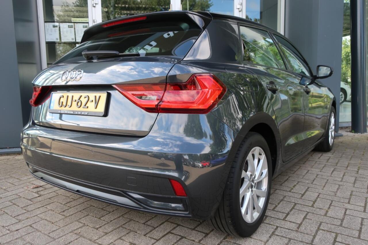 Audi A1 30 TFSI, LED Verlichting, Clima, PDC, etc.