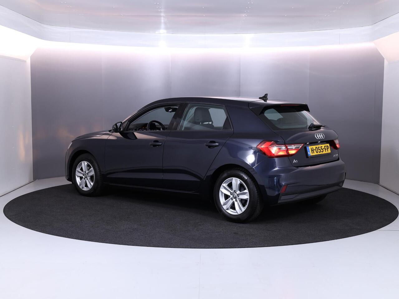 Audi A1 Sportback 25 TFSI Pro Line 95pk Automaat| LM-velgen| Parkeersensoren achter | Cruisecontrol