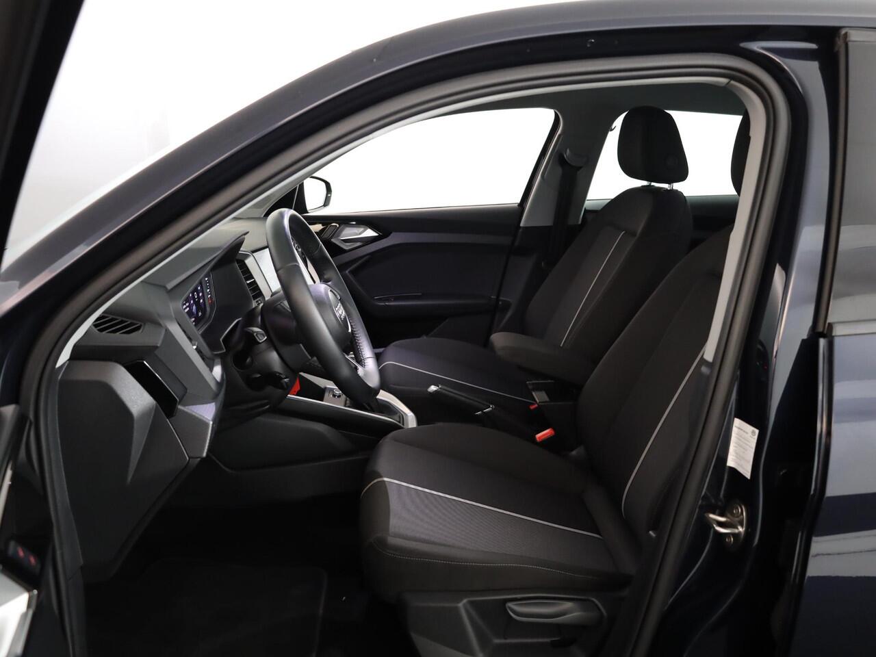 Audi A1 Sportback 25 TFSI Pro Line 95pk Automaat| LM-velgen| Parkeersensoren achter | Cruisecontrol