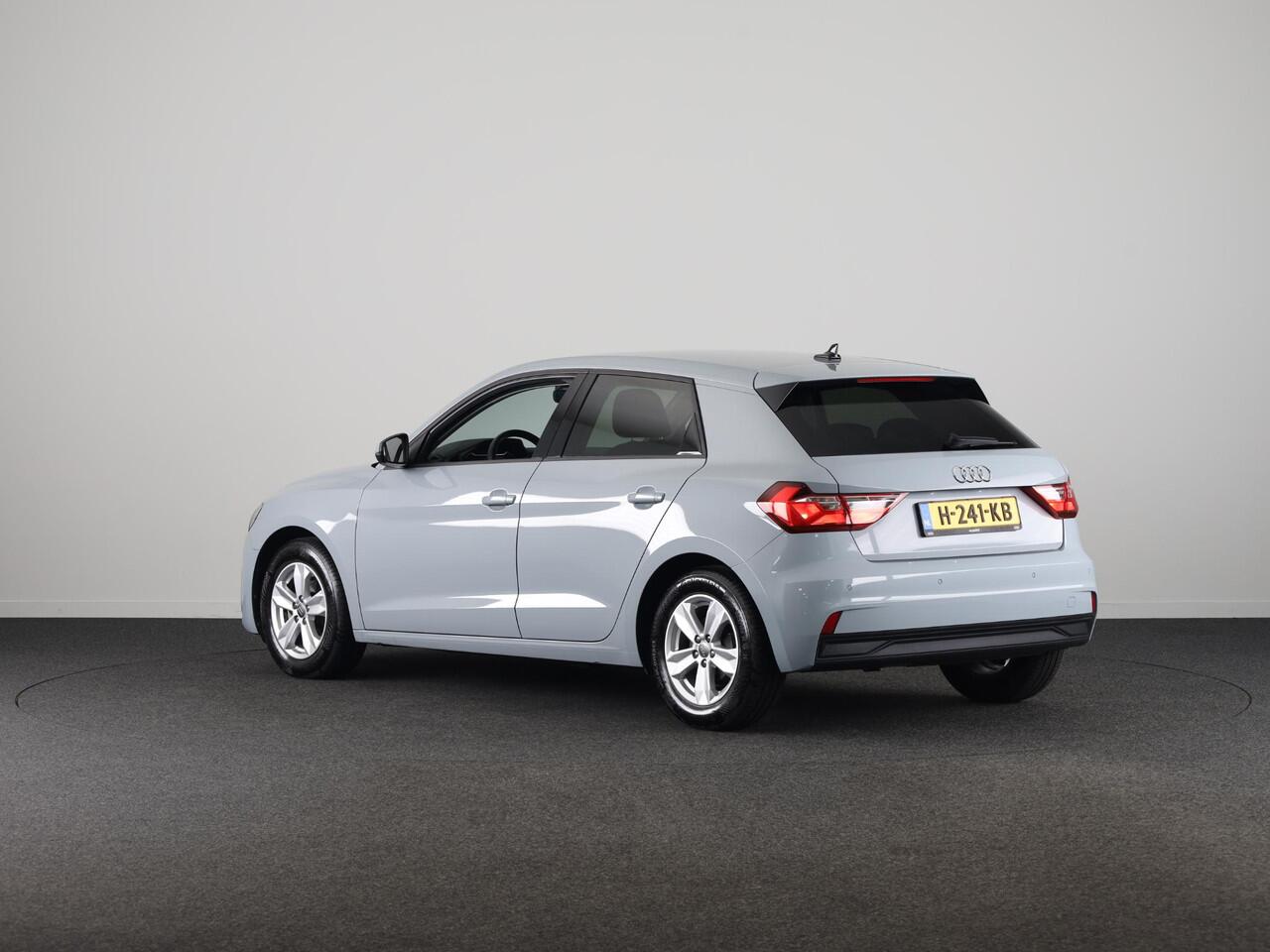 Audi A1 Sportback 25 TFSI Pro Line 95 pk | Navigatie via App | Parkeersensoren achter | Cruise control |