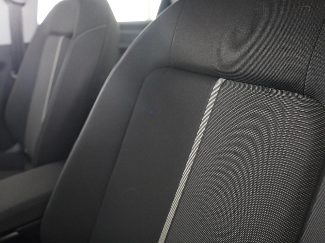 Audi A1 Sportback 25 TFSI Pro Line 95 pk | Navigatie via App | Parkeersensoren achter | Cruise control |