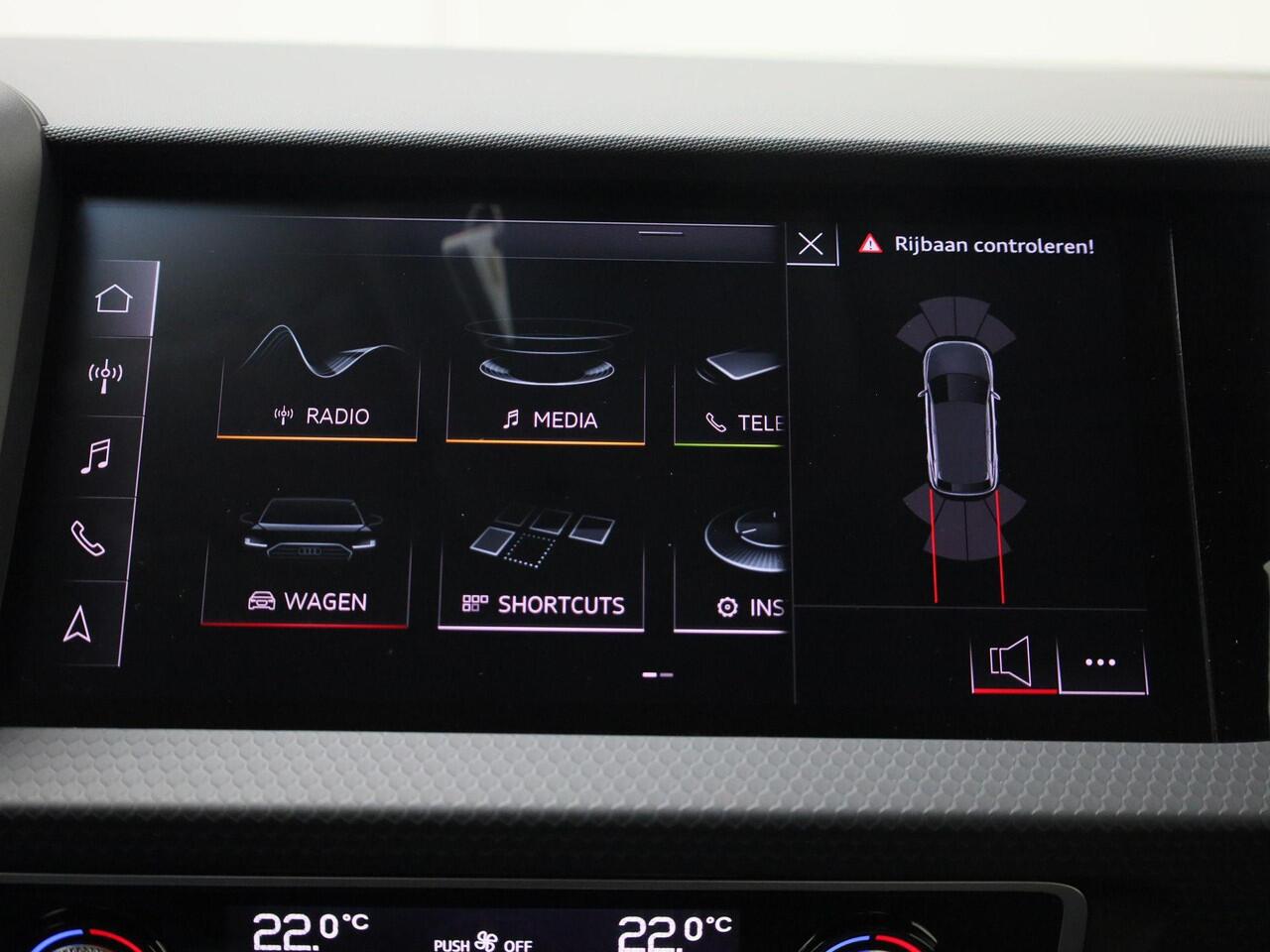 Audi A1 Sportback 30 TFSI/110PK Epic · Navigatie · Climate-control · Parkeersensoren ·