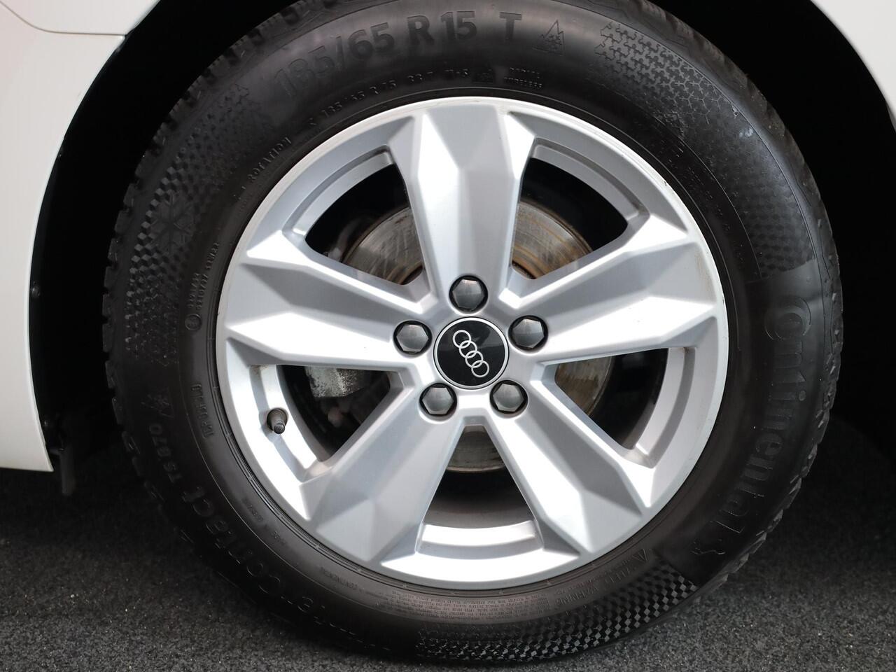 Audi A1 Sportback 25 TFSI Pro Line 95 pk | Navigatie via App | Parkeersensoren achter | Cruise control |