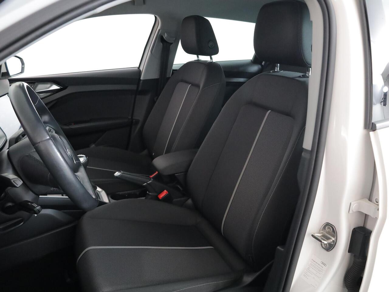 Audi A1 Sportback 25 TFSI Pro Line 95 pk | Navigatie via App | Parkeersensoren achter | Cruise control |