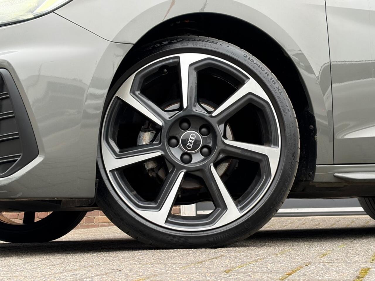 Audi A1 SPORTBACK 25 TFSI S-LINE SPORT HALF LEER/ACC-CRUISE/LED/18/VIRTUAL/NL-AUTO