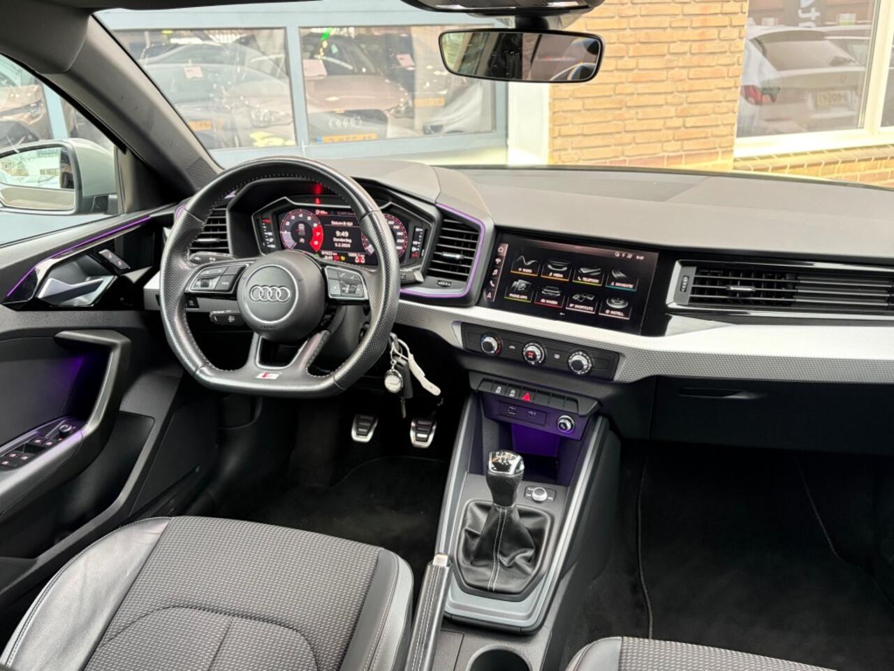 Audi A1 SPORTBACK 25 TFSI S-LINE SPORT HALF LEER/ACC-CRUISE/LED/18/VIRTUAL/NL-AUTO