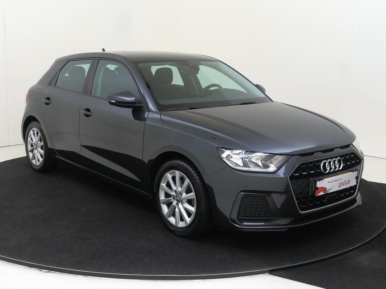 Audi A1 Sportback 30 TFSI Pro Line | Stoelverwarming | Navigatie Plus | Parkeersensoren | CarPlay | Cruise control | Climate control | Elektrisch inklapbare buitenspiegels |
