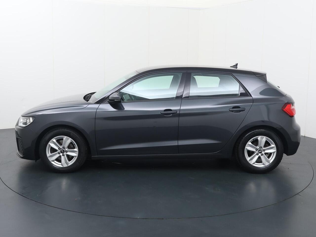 Audi A1 Sportback 30 TFSI Pro Line | 110 PK | Achteruitrijcamera | Adaptive cruise control | Keyless | Parkeersensoren | Digitale cockpit |