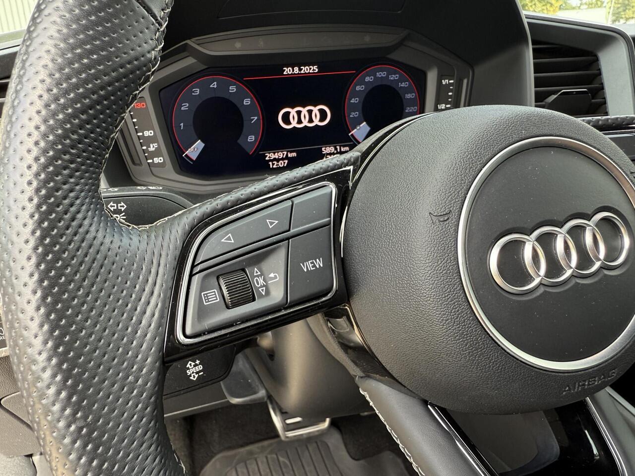 Audi A1 Allstreet Citycarver 35 TFSI Advanced Edition | S-Line | Apple Carplay | Led | Stoel Verwarming |