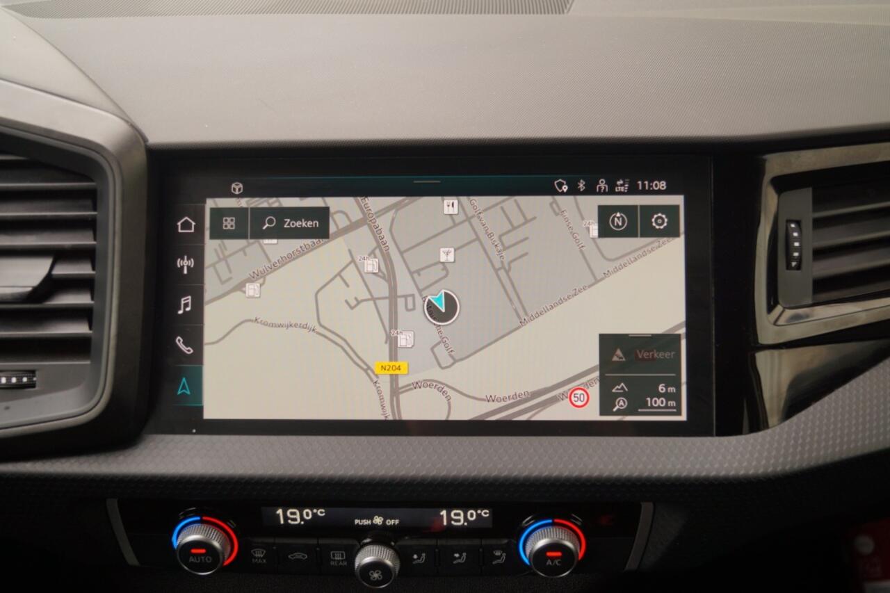 Audi A1 Sportback 25 TFSI Automaat Pro Line -NAVI-ECC-PDC-DIGI-