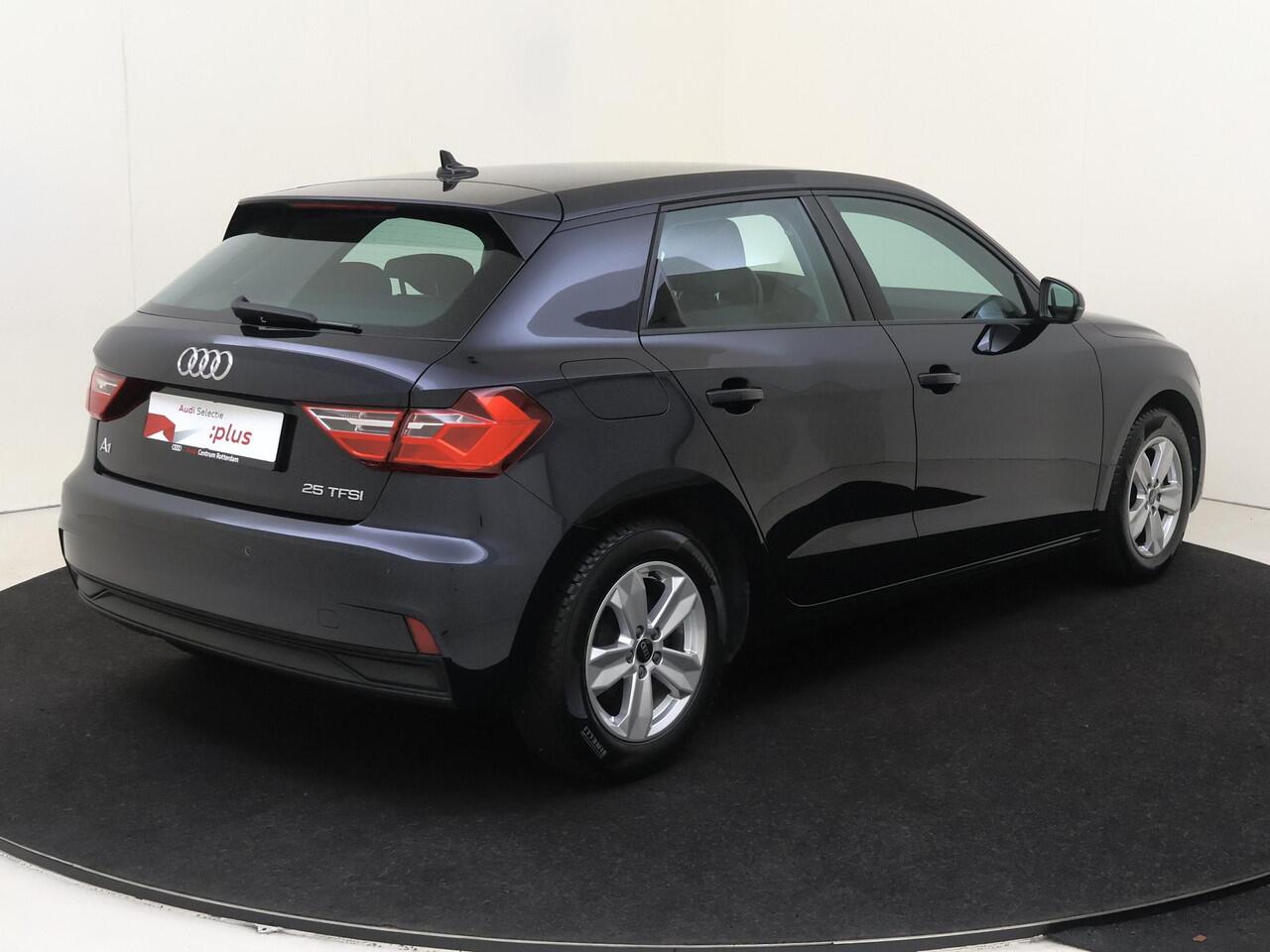 Audi A1 Sportback 25 TFSI Advanced edition | Parkeersensoren | Climate control | Navigatie Plus | CarPlay | Cruise control | Virtual cockpit | Elektrisch inklapbare buitenspiegels |