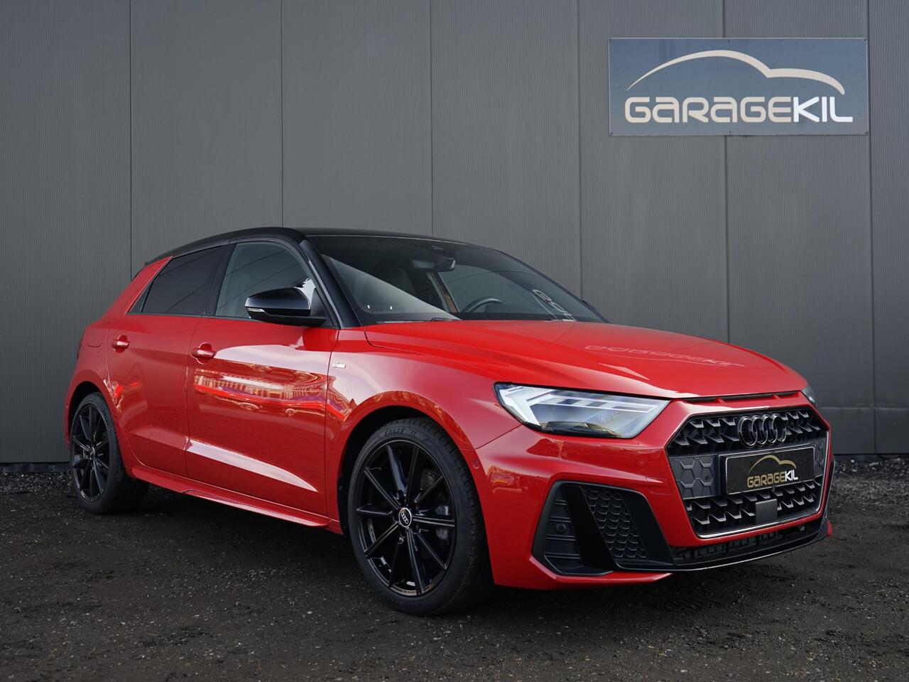 Audi A1 Sportback 30 TFSI S line Sportback Dealeronderh. / Optiek Pakket Zwart / Adaptive Cruise / LED / Ambiant Lighting / Sportstoelen