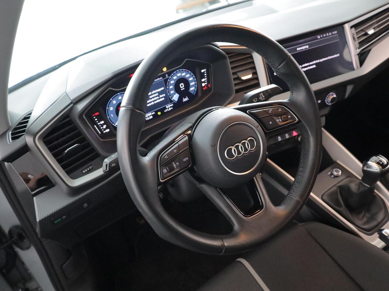 Audi A1 Sportback 25 TFSI Pro Line 95 pk | Navigatie | Parkeersensoren achter | Cruise control | Apple Carplay/Android Auto |