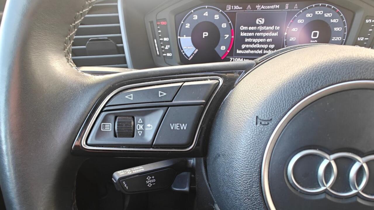 Audi A1 25 TFSI Pro line S - Automaat - stoelverwarming - Prijs is all in