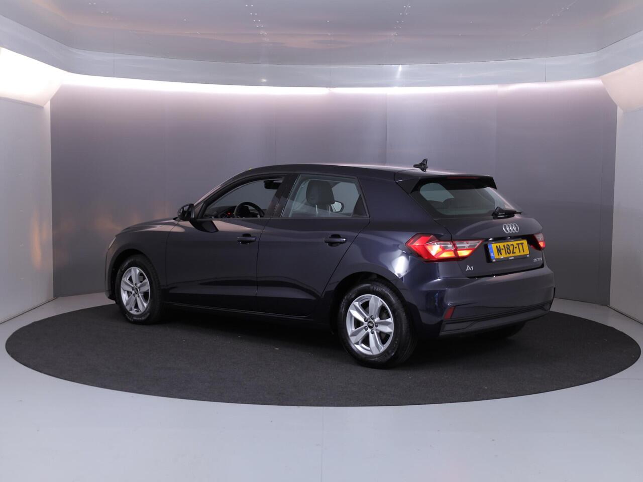 Audi A1 Sportback 25 TFSI Pro Line 95 pk | Navigatie via App | Parkeersensoren | Achteruitrijcamera | Cruise control |