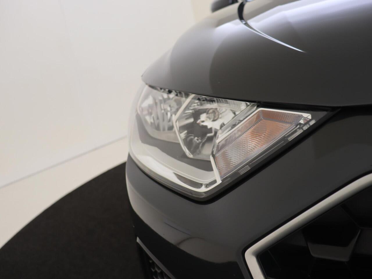 Audi A1 Sportback 25 TFSI Advanced edition | Navigatie Plus | Parkeersensoren | Climate control | CarPlay | Cruise control | Elektrisch inklapbare buitenspiegels | Virtual cockpit |
