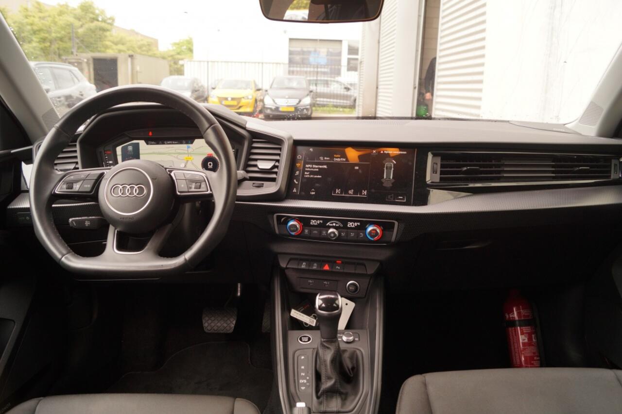 Audi A1 Sportback 25 TFSI Automaat Pro Line -NAVI-ECC-PDC-