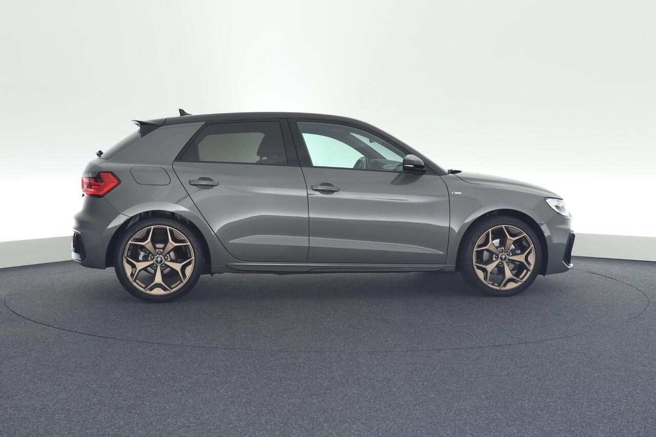 Audi A1 Sportback 30 TFSI 110pk S-Tronic 2x S-Line Edition One Led Stoelverwarming Virtual Cockpit Keyless Camera ACC Navigatie