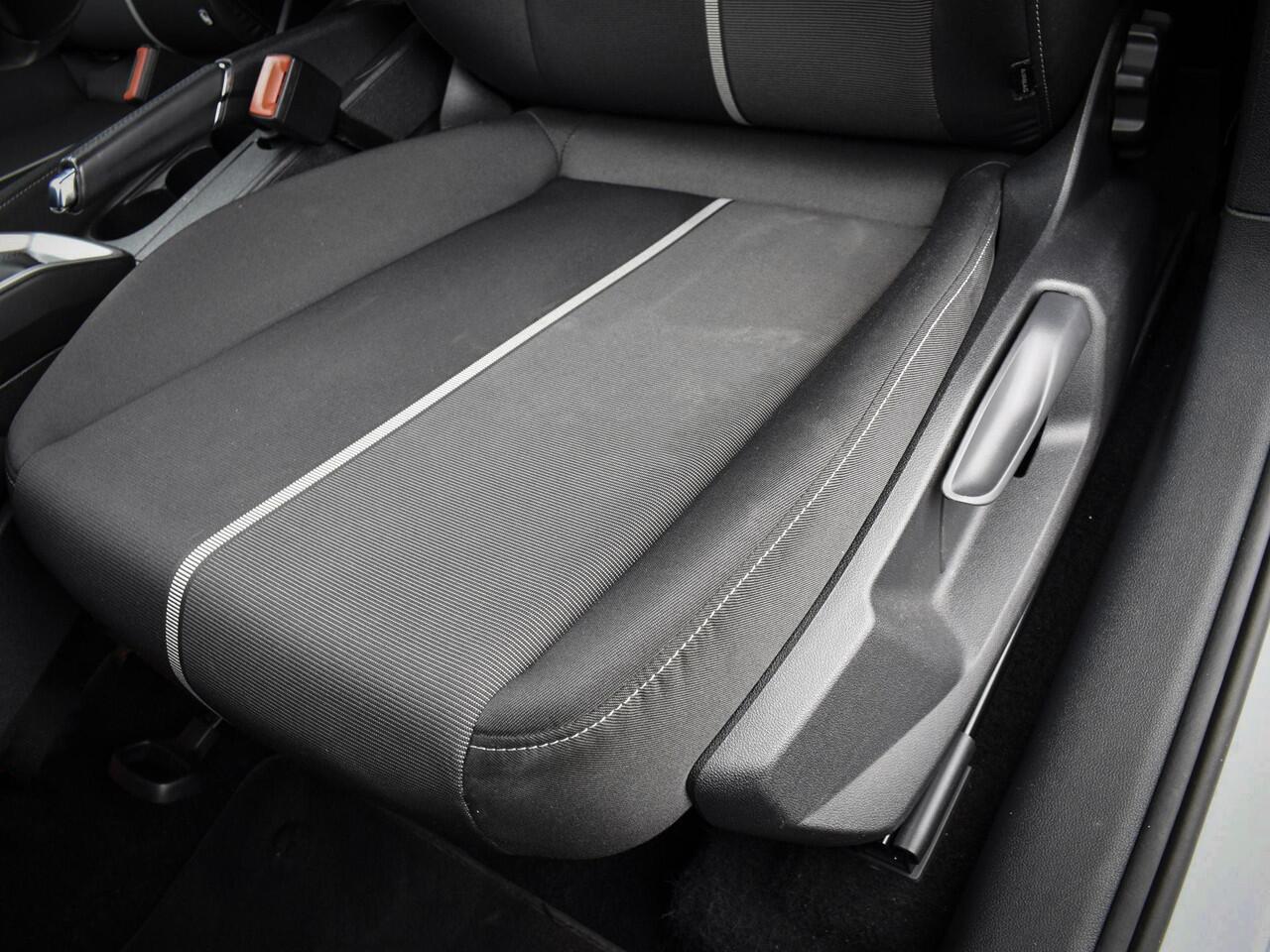 Audi A1 Sportback 25 TFSI 95pk Pro Line · Apple/Android Car Play · P-Sensoren · Airco · Cruise Control · 15'' Inch · Garantie t/m 10-07-2027 of 100.000km