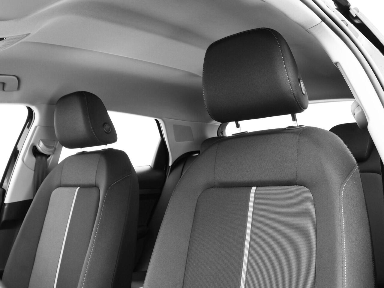 Audi A1 Sportback 25 TFSI 95pk Pro Line · Airco · Apple/Android Car Play · P-Sensoren · Virtual Cockpit · Cruise Control · 15'' Inch · Garantie t/m 21-11-2027 of 100.000km