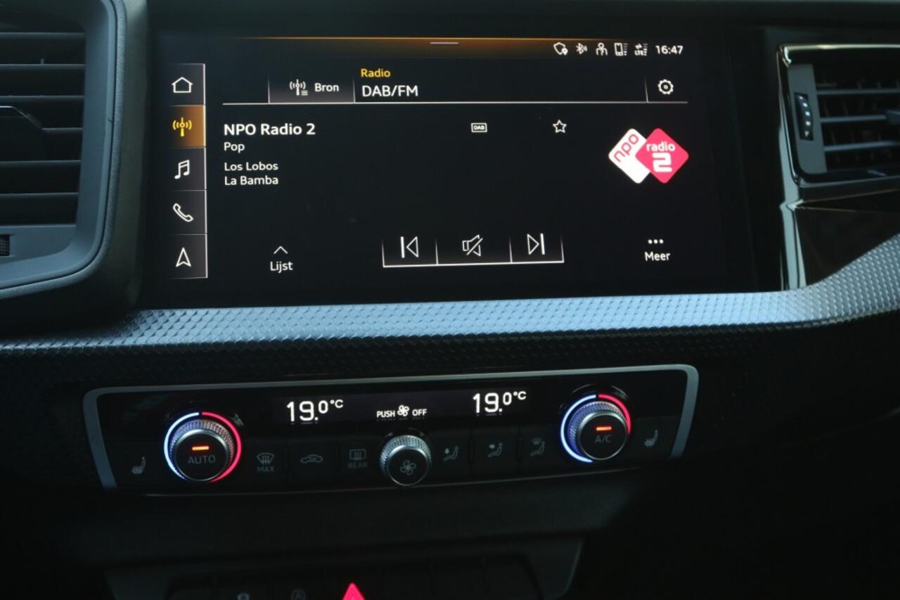 Audi A1 25 TFSI Pro Line. *16540KM * NIEUWSTAAT