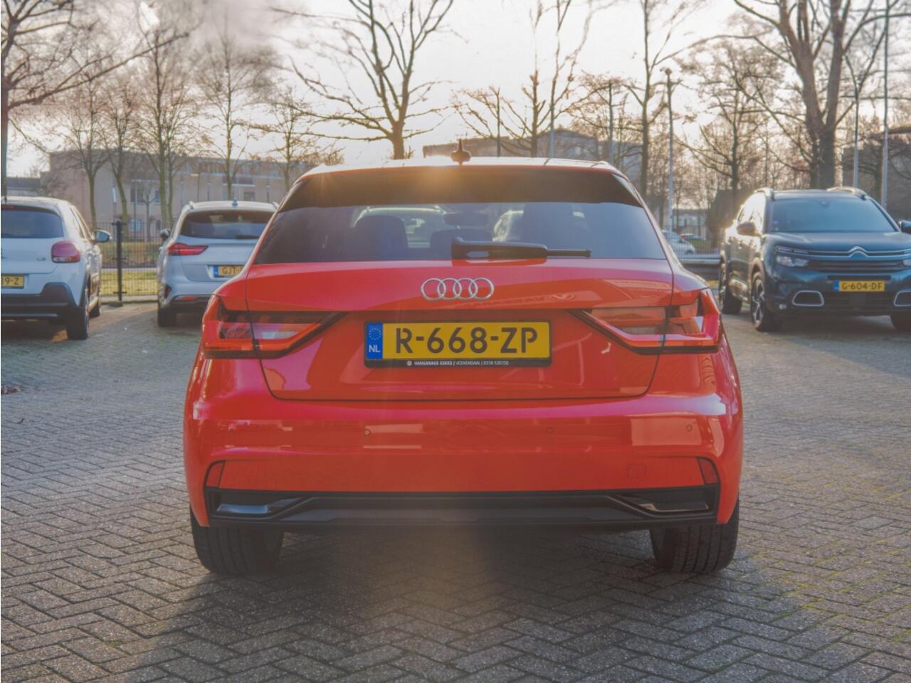 Audi A1 Sportback 25 TFSI Advanced edition met Carplay NL auto