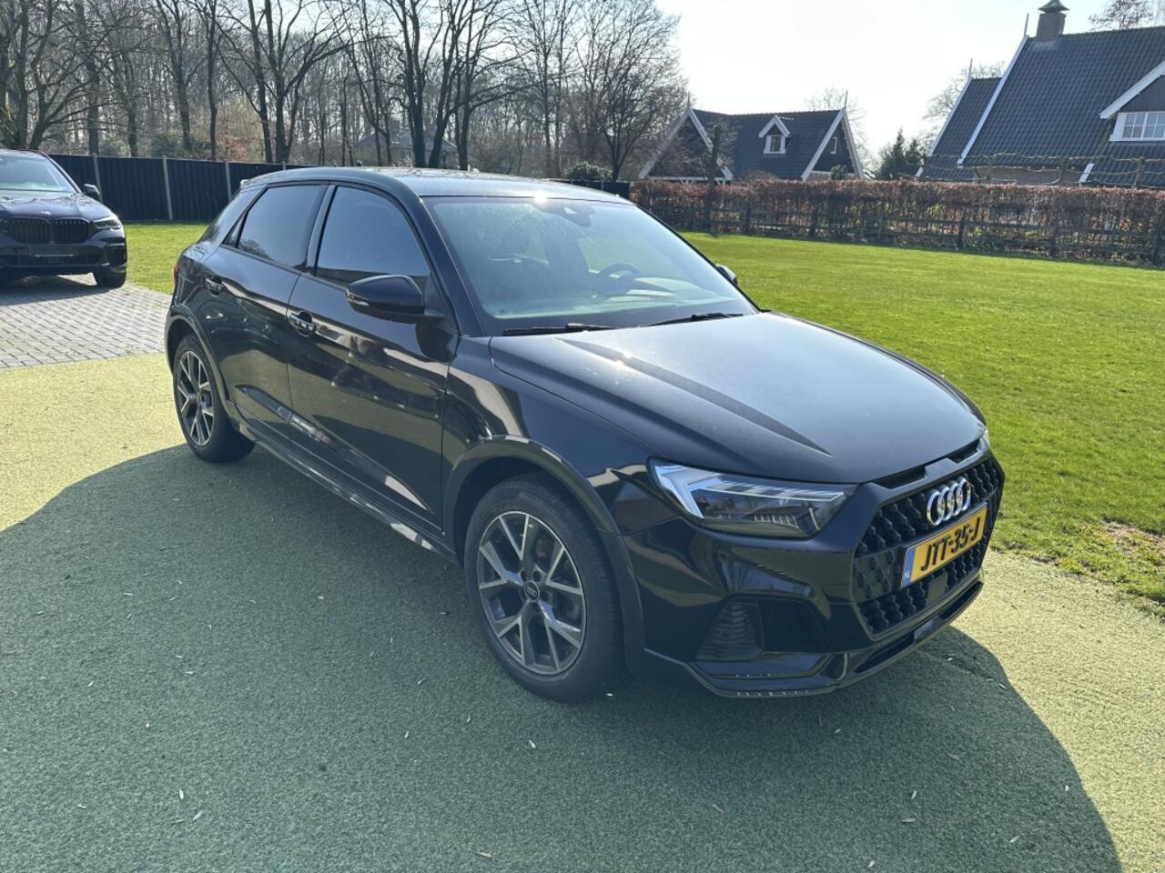 Audi A1 allstreet 30 TFSI Adv. ed.