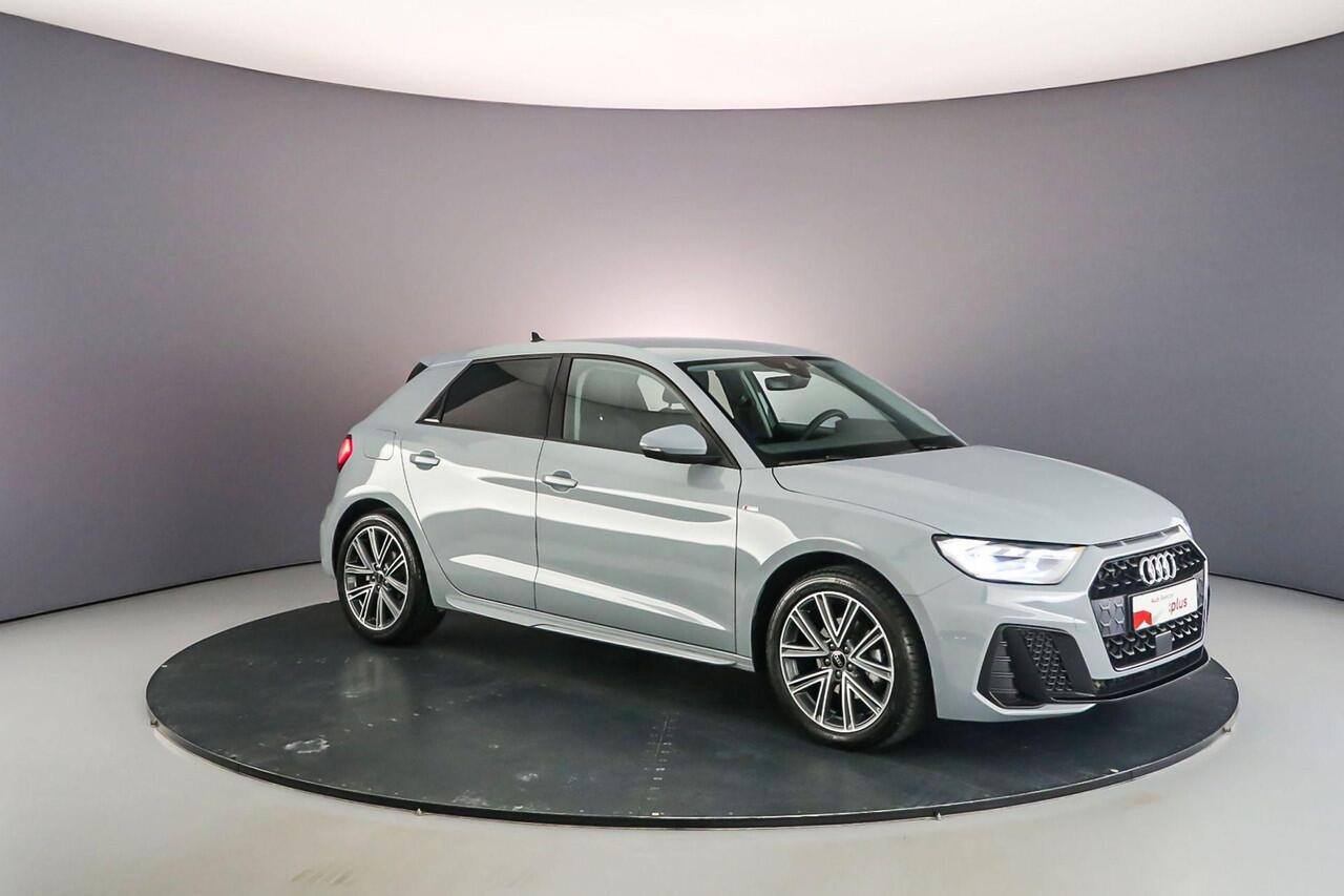 Audi A1 Sportback 30 TFSI S edition S Line | Keyless | Stoelverwarming | Carplay | Audi Sound