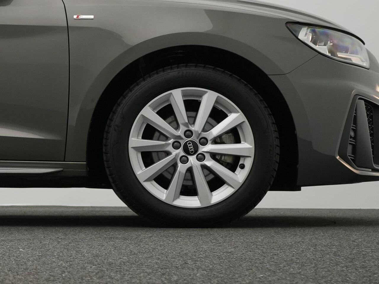 Audi A1 Sportback 30 TFSI 116 pk S-tronic Advanced edition / S-Line | Navigatie | Stoelverwarming | Virtual Cockpit | Cruise Control