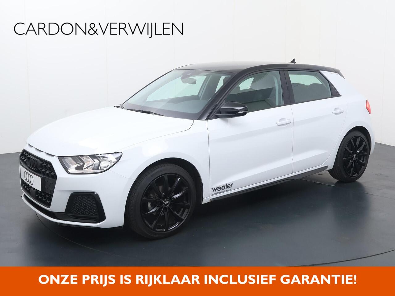 Audi A1 Sportback Advanced edition 25 TFSI 5-bak Audi Virtual cockpit | 17'' LMV Cruise control | LED achterlichten | Optiekpakket zwart | Parkeersensoren achter | Cruise control | Apple Carplay/Android Auto | Sportstuur plus