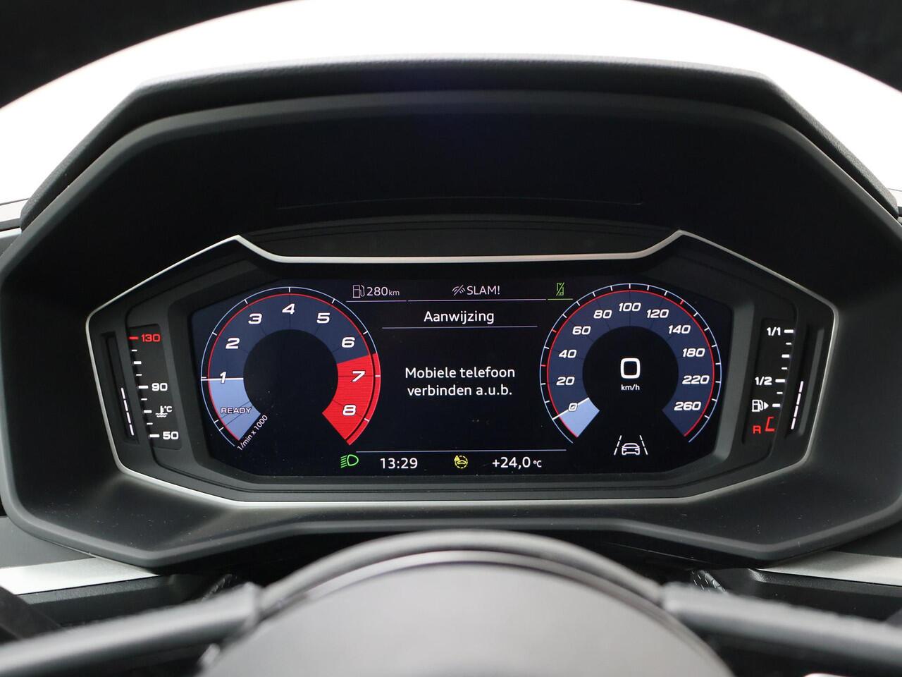 Audi A1 Sportback Advanced edition 25 TFSI 5-bak Audi Virtual cockpit | 17'' LMV Cruise control | LED achterlichten | Optiekpakket zwart | Parkeersensoren achter | Cruise control | Apple Carplay/Android Auto | Sportstuur plus