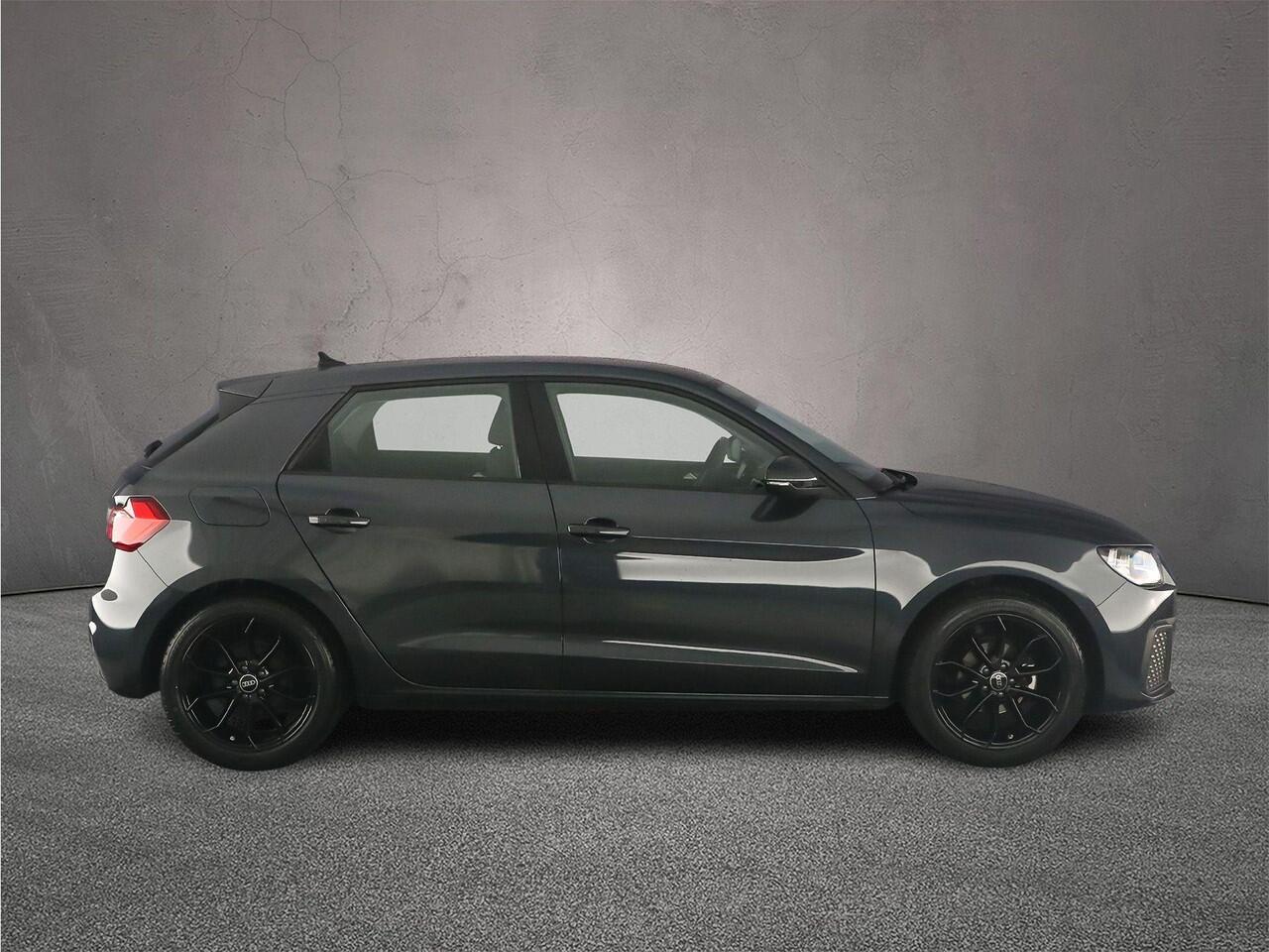 Audi A1 Sportback 25 TFSI Pro Line | Cruise control | Parkeersensoren | Carplay |