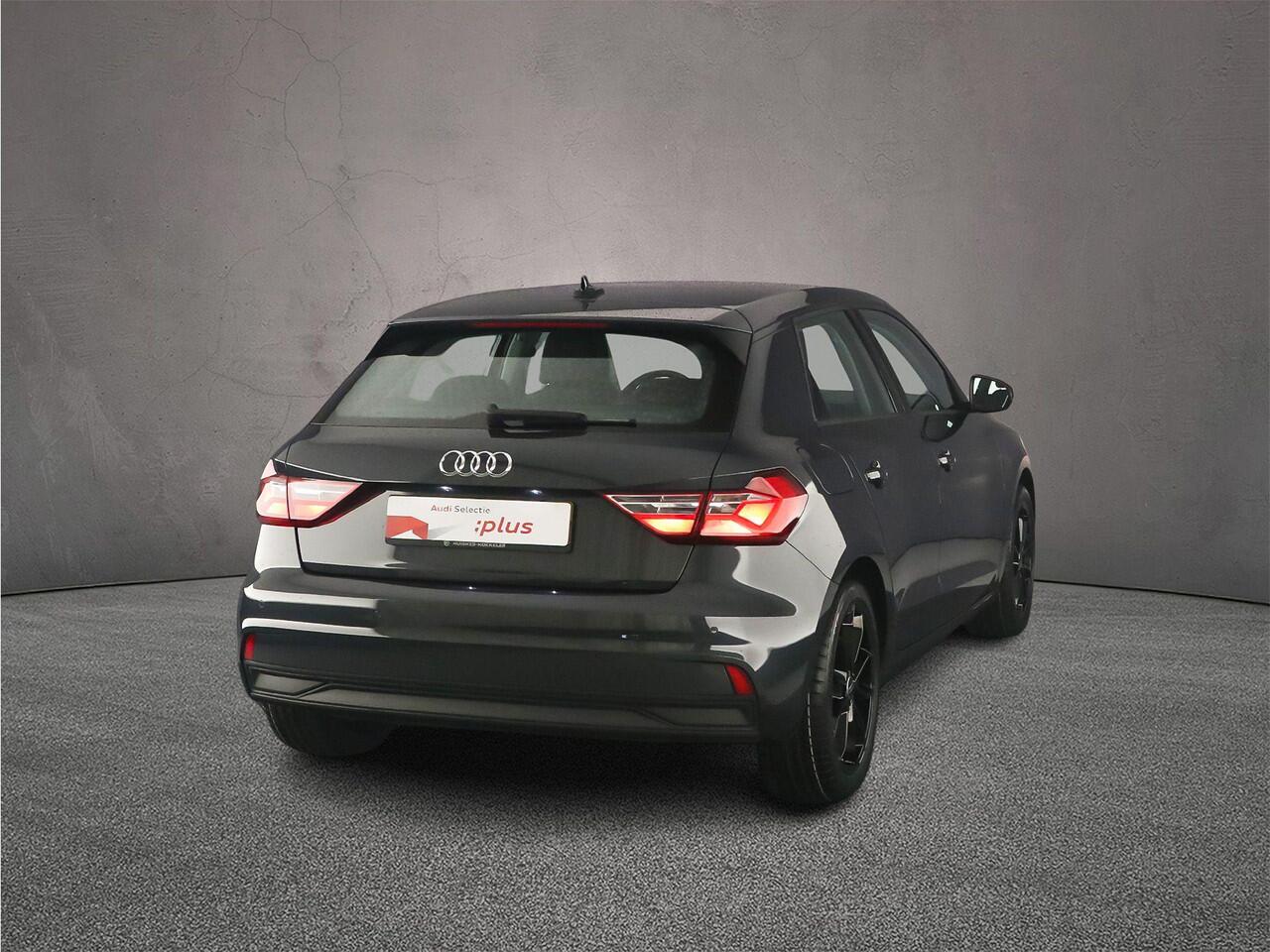 Audi A1 Sportback 25 TFSI Pro Line | Cruise control | Parkeersensoren | Carplay |
