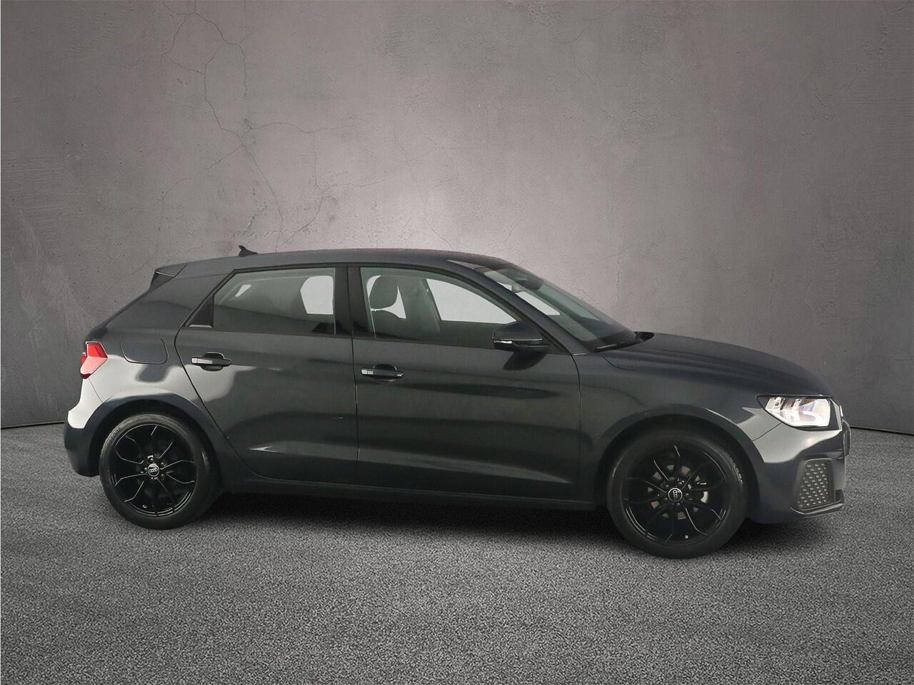 Audi A1 Sportback 25 TFSI Pro Line | Carplay | Cruise control | Parkeersensoren |