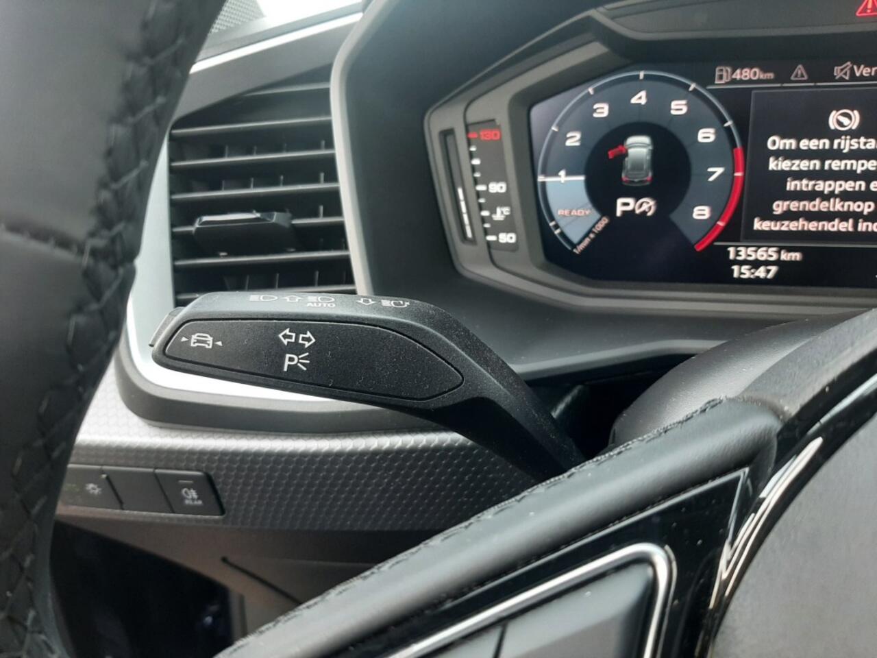 Audi A1 All Street 30 TFSi 81kw 110pk Cruise-control - Digitaal-dashboard - Bluetooth - Stoelverwarming - Android - Apple Carplay