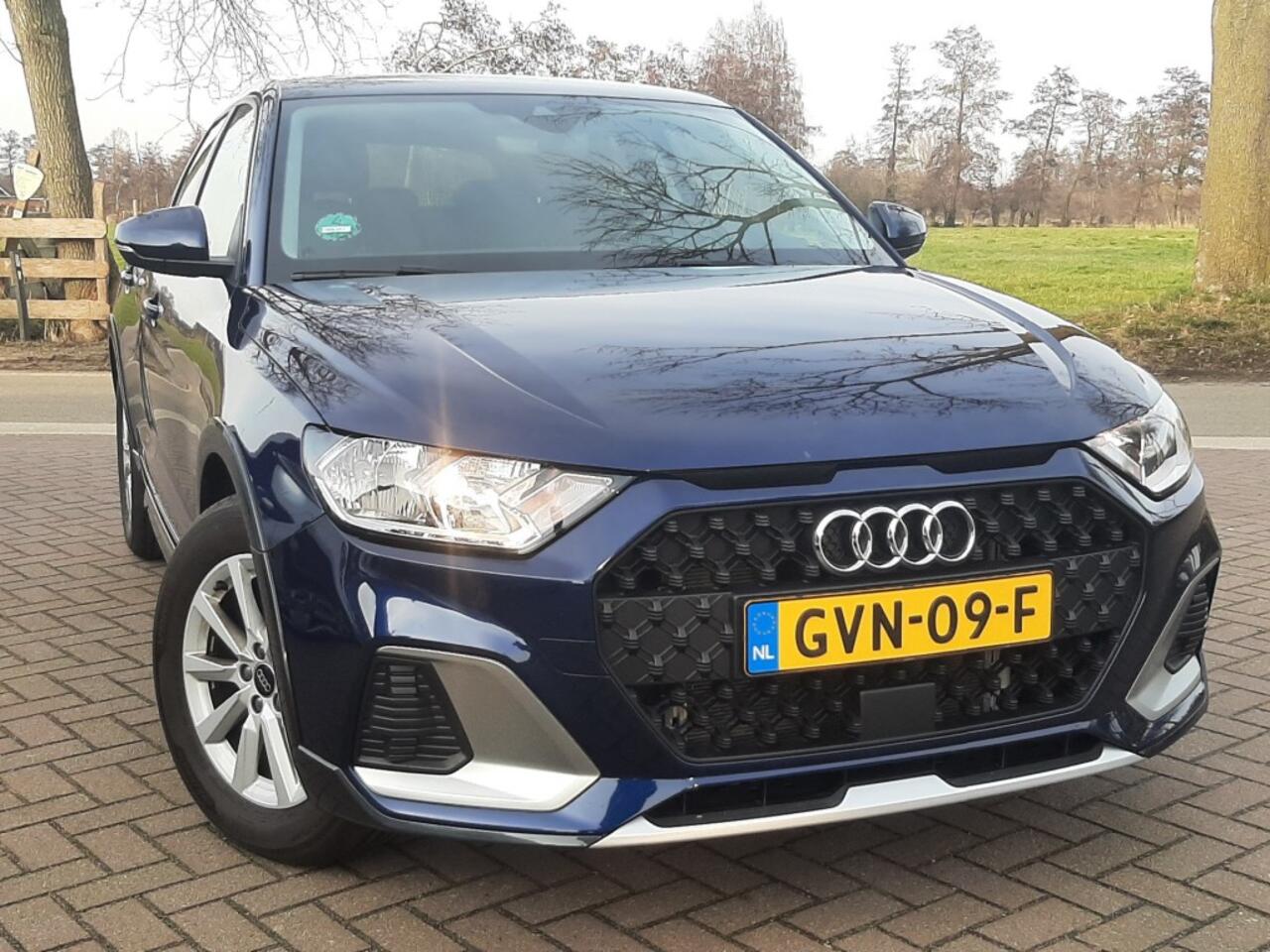 Audi A1 All Street 30 TFSi 81kw 110pk Cruise-control - Digitaal-dashboard - Bluetooth - Stoelverwarming - Android - Apple Carplay
