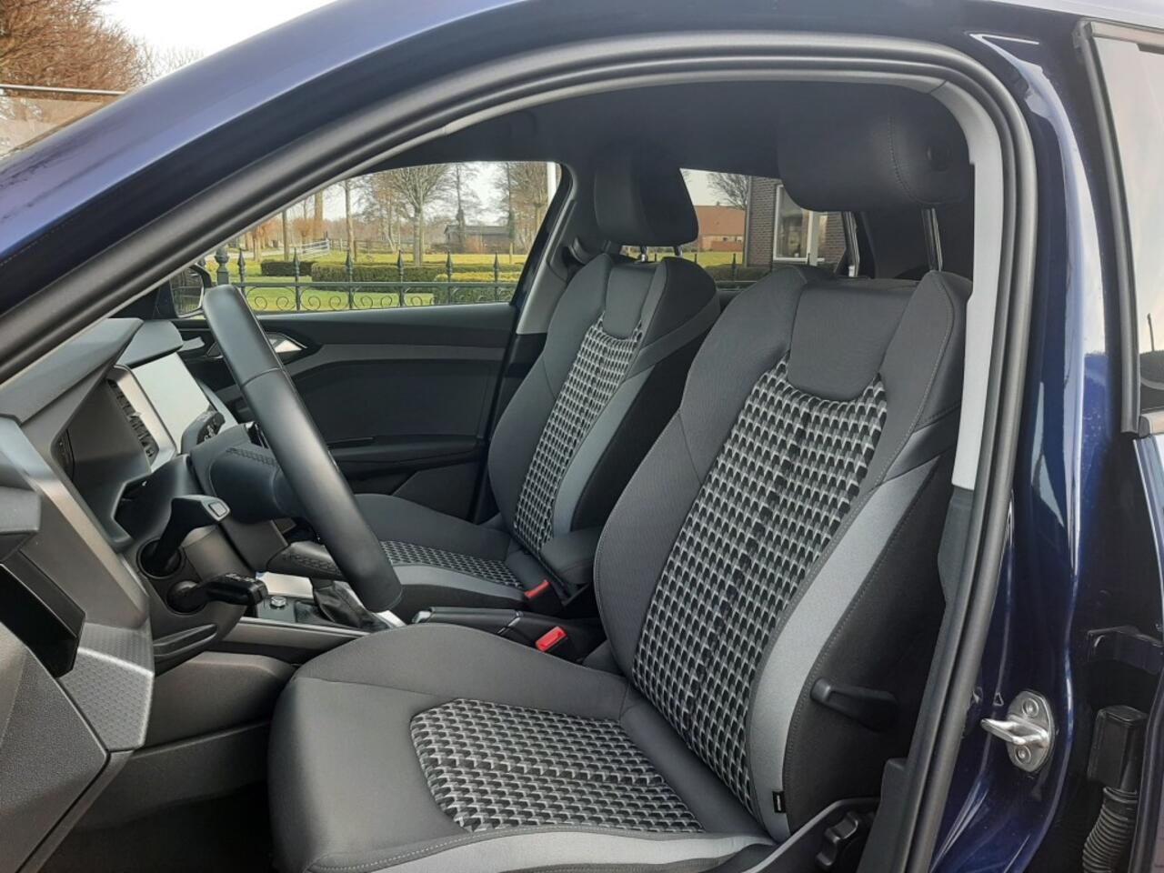 Audi A1 All Street 30 TFSi 81kw 110pk Cruise-control - Digitaal-dashboard - Bluetooth - Stoelverwarming - Android - Apple Carplay