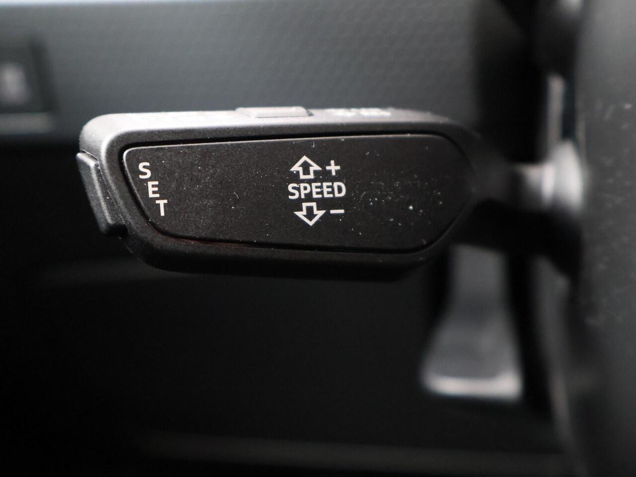 Audi A1 Sportback 25 TFSI Advanced Edition Black Edition / 18' Velgen / Automaat