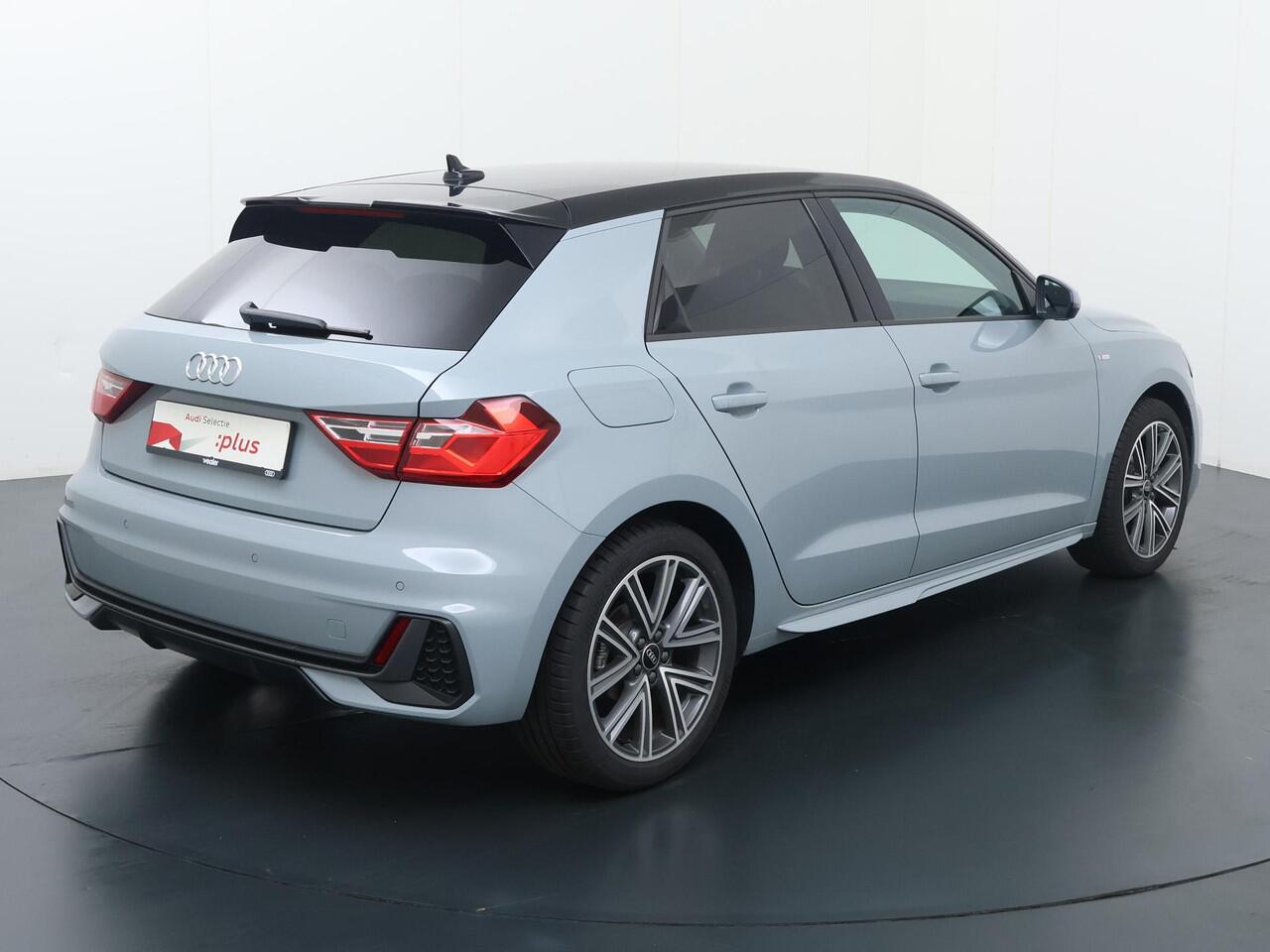 Audi A1 Sportback 30 TFSI Advanced edition | 116 PK | Climate control | S line exterieur | Verwarmde voorstoelen | Cruise control |
