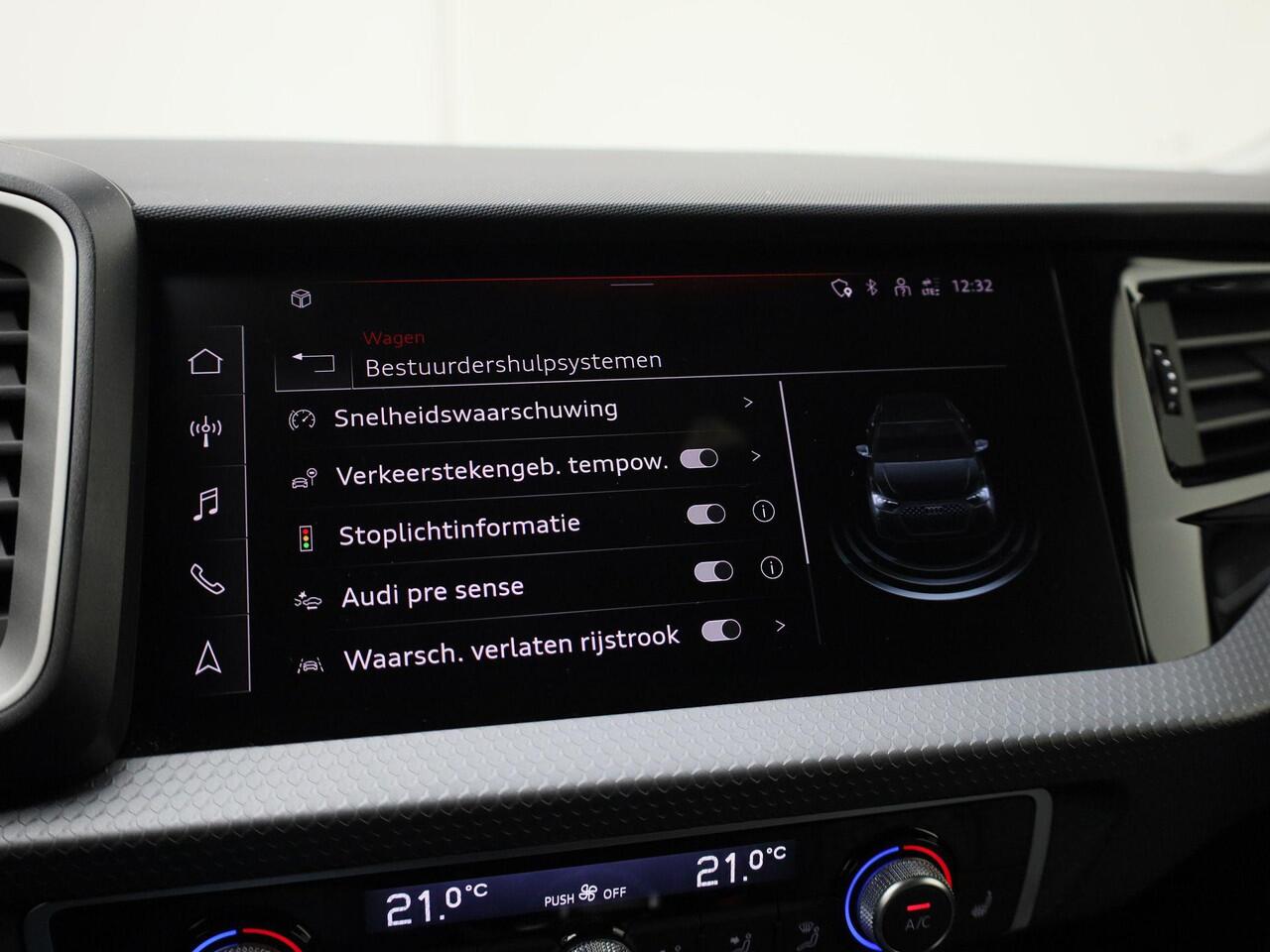 Audi A1 Sportback 30 TFSI/116PK Advanced · Apple/Android Car Play· Stoelverwarming · Clima · Parkeersensoren · Garantie t/m 03-02-2030 of 100000km.