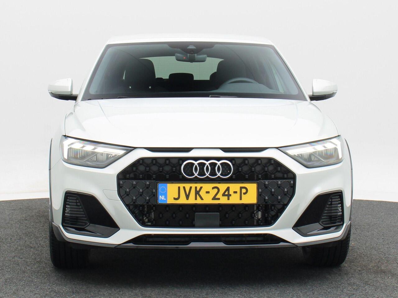 Audi A1 allstreet 30 TFSi 115 Pk Automaat Advanced edition | Adaptive Cruise | Virtual Cockpit | Sportstoelen | Stoel Verwarming | Navigatie | CarPlay | 17 Inch | 8.132 Km!!
