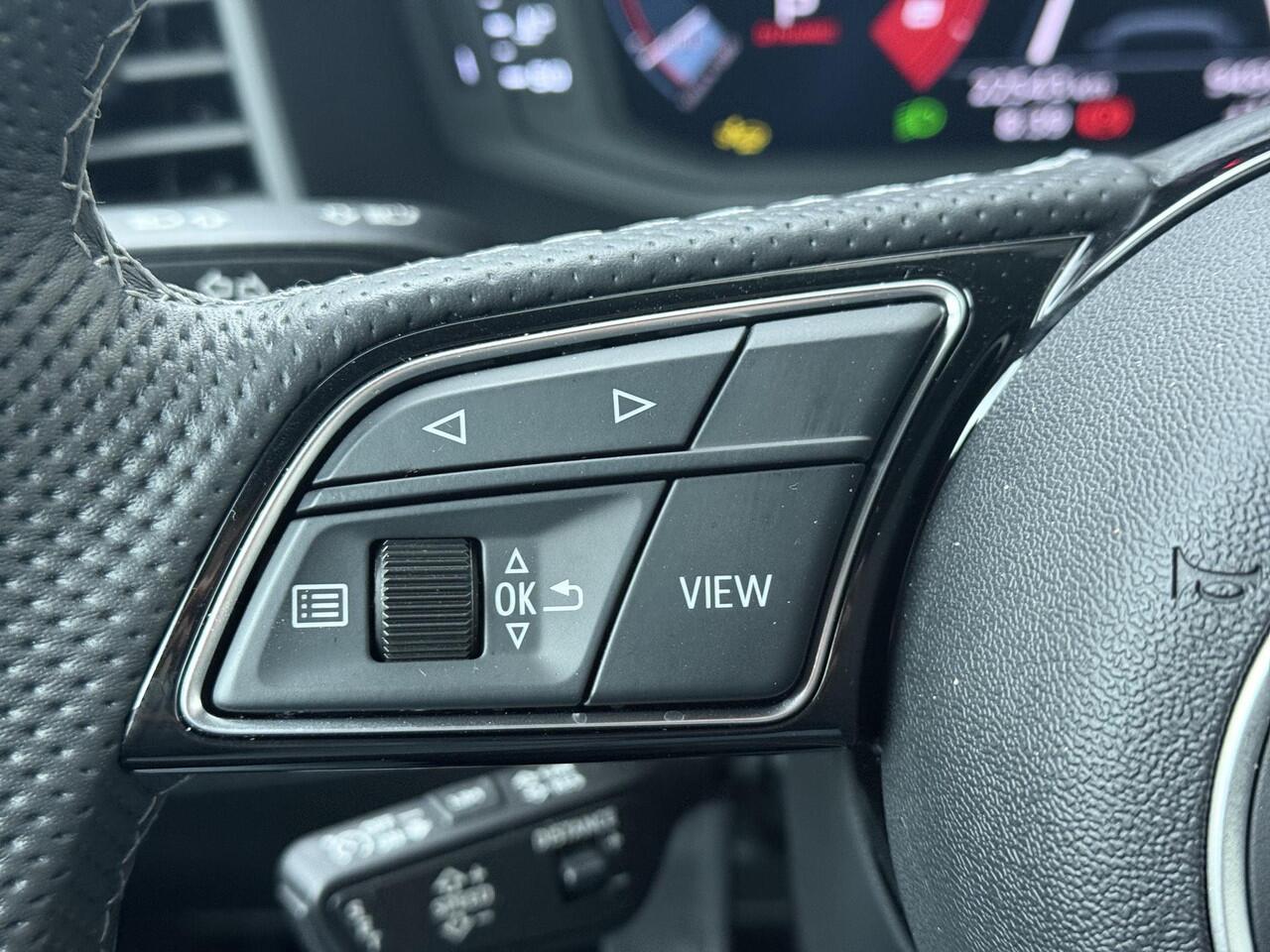 Audi A1 Sportback 40 TFSI S edition | 207 PK | Adaptive cruise control | Voorstoelen verwarmd | S line | Climate control |