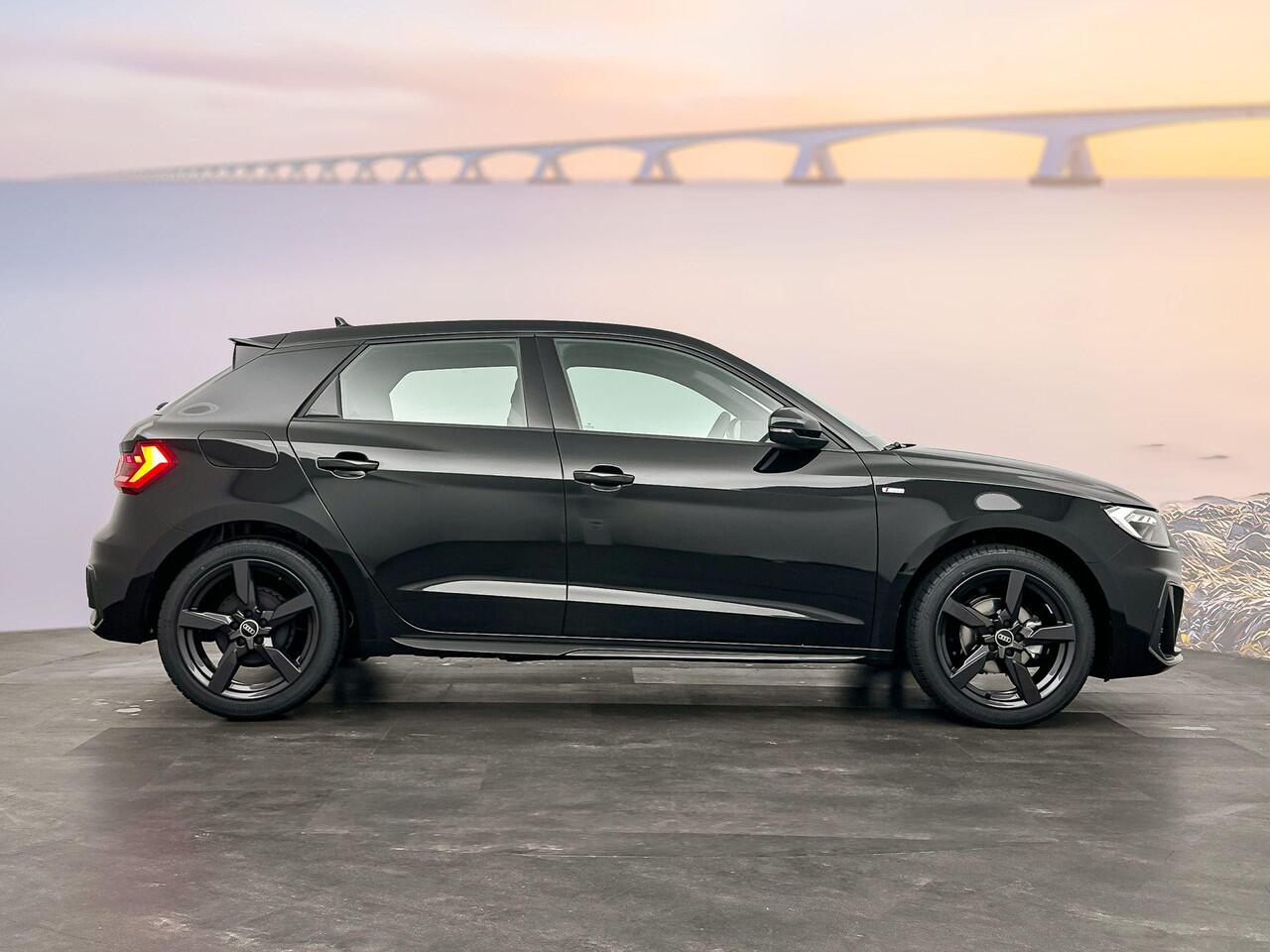 Audi A1 Sportback S edition 25 TFSI 70 kW / 95 PK Sportback 7 versn.