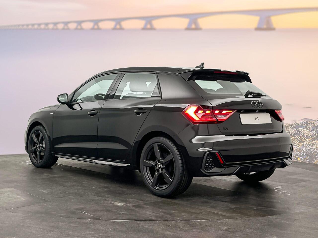 Audi A1 Sportback S edition 25 TFSI 70 kW / 95 PK Sportback 7 versn.