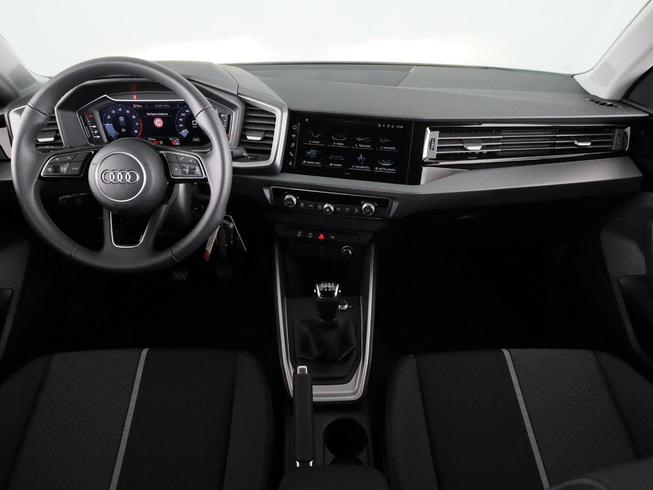 Audi A1 Sportback Advanced edition 25 TFSI 95 pk | Apple carplay | Digitaal dashboard | 17'' LM velgen | Airconditioning |