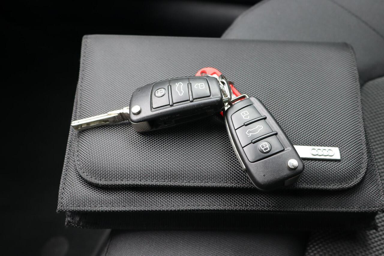 Audi A3 Limousine 1.0 TFSI Airco, Navigatie, Stoelverwarming, Elektrische ramen