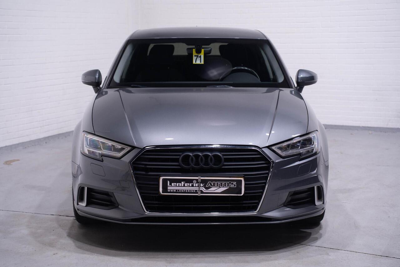 Audi A3 Limousine 30 TFSI Sport Lease Edition Navi Cruise Stoelverwarming Led koplampen NAP