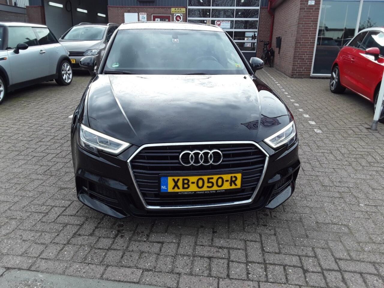 Audi A3 SPORTBACK ACT 1.5 TFSI CoD SPORT S-LINE EDITION / VIRTUAL / XEN