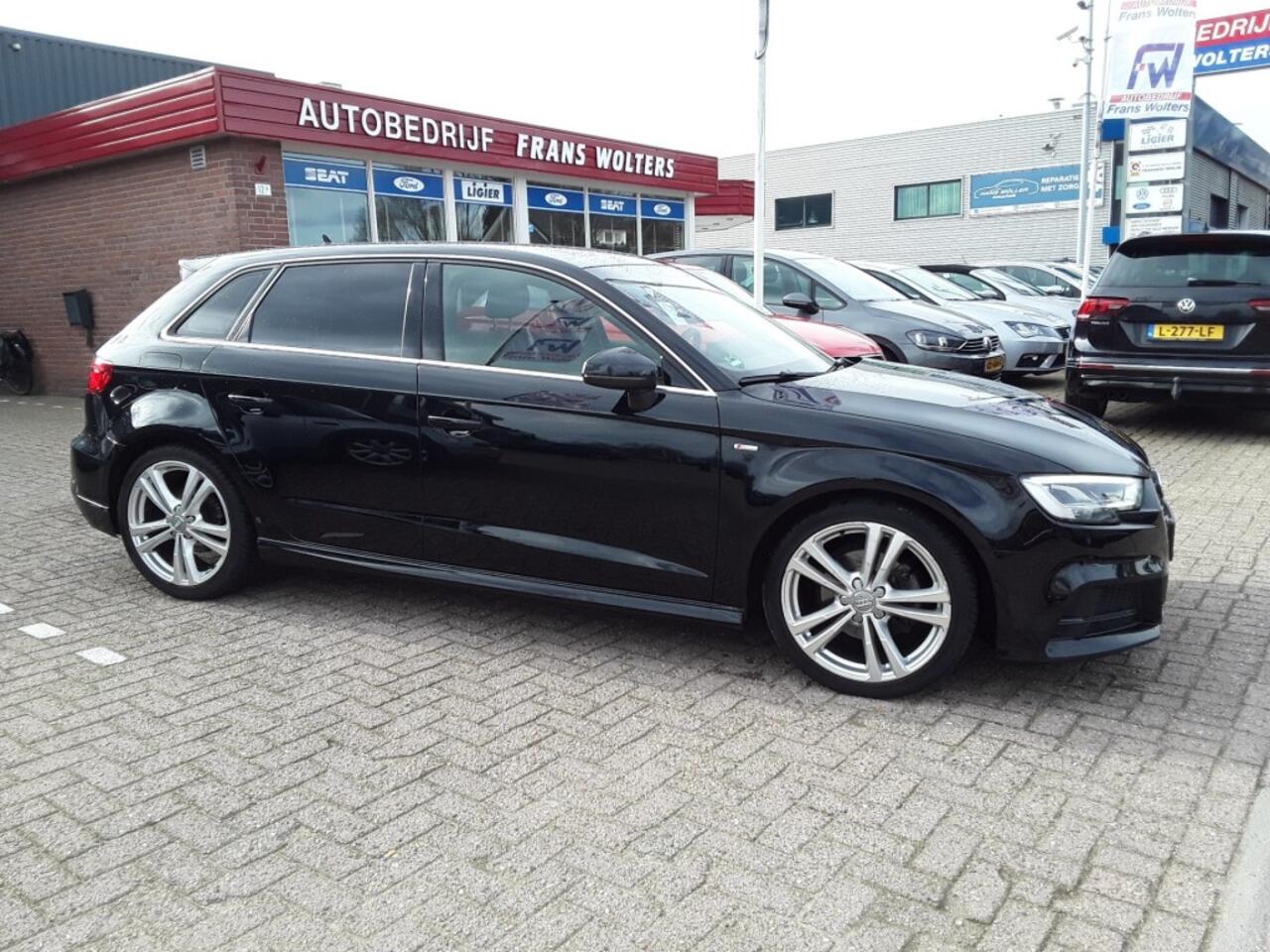 Audi A3 SPORTBACK ACT 1.5 TFSI CoD SPORT S-LINE EDITION / VIRTUAL / XEN